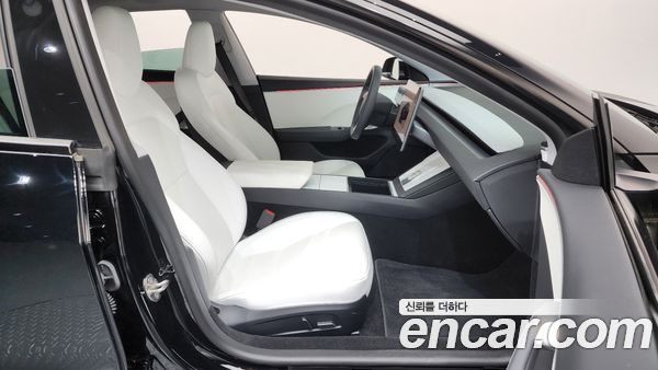 Tesla Model 3 2024, фото 16