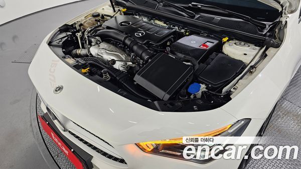 Mercedes-Benz CLA 2021, фото 6