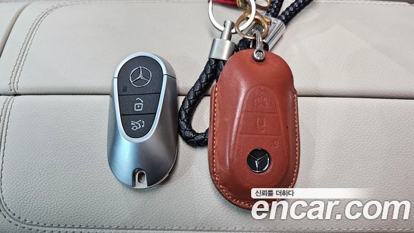 Mercedes-Benz E-Class 2024, фото 25