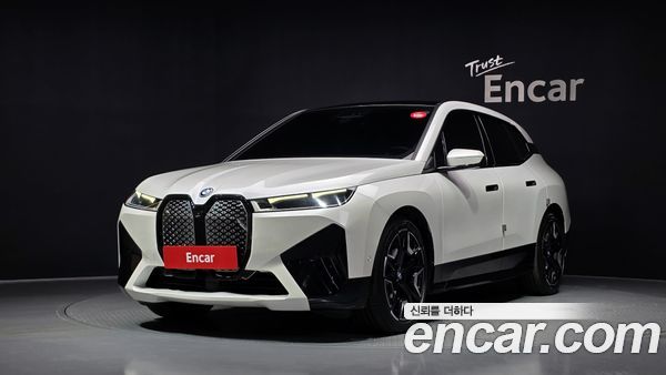 BMW iX 2023
