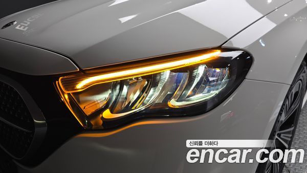 Mercedes-Benz E-Class 2025, фото 7