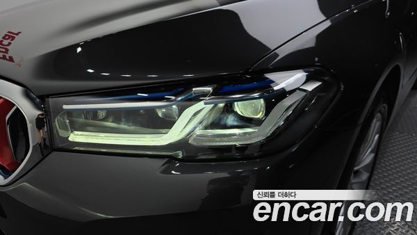 BMW 5 Series 2021, фото 7