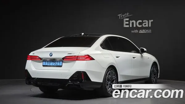 BMW i5 2025