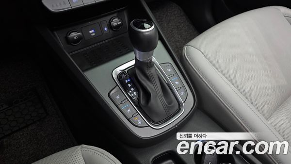 Hyundai Kona 2023, фото 12