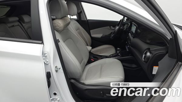 Hyundai Kona 2023, фото 16