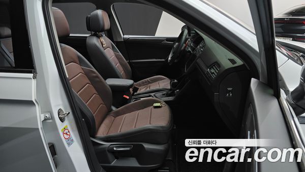 Volkswagen Tiguan 2023, фото 16