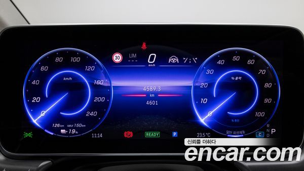 Mercedes-Benz EQE 2026, фото 8