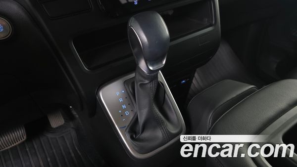 Hyundai Staria 2024, фото 9
