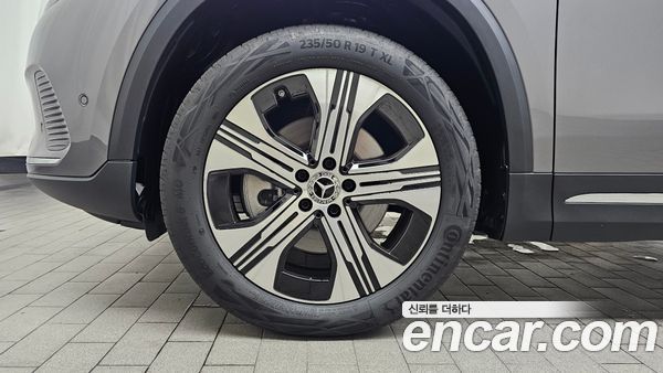 Mercedes-Benz EQA 2025, фото 4