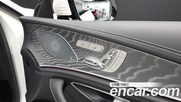 Mercedes-Benz AMG GT 2023, фото 30