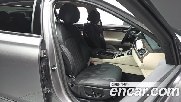 Genesis G90 2020, фото 16