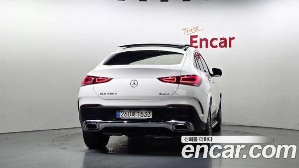 Mercedes-Benz GLE 2021, фото 4