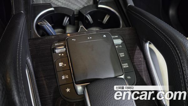 Mercedes-Benz GLE 2021, фото 24
