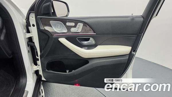Mercedes-Benz GLE 2021, фото 15