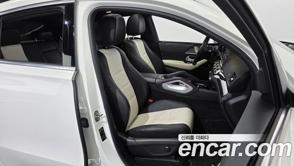 Mercedes-Benz GLE 2021, фото 16