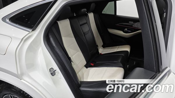 Mercedes-Benz GLE 2021, фото 27
