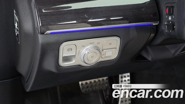 Mercedes-Benz GLE 2021, фото 29
