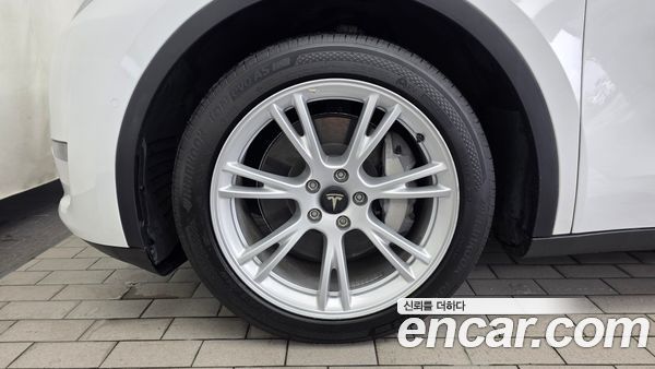 Tesla Model Y 2021, фото 5