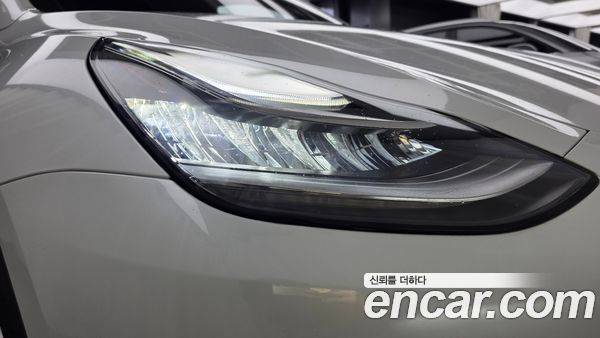 Tesla Model Y 2021, фото 8