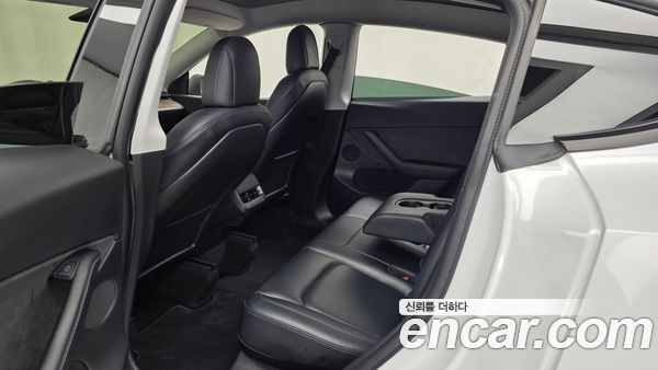 Tesla Model Y 2021, фото 16