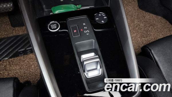 Audi A3 2023, фото 12