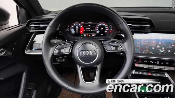 Audi A3 2023, фото 18