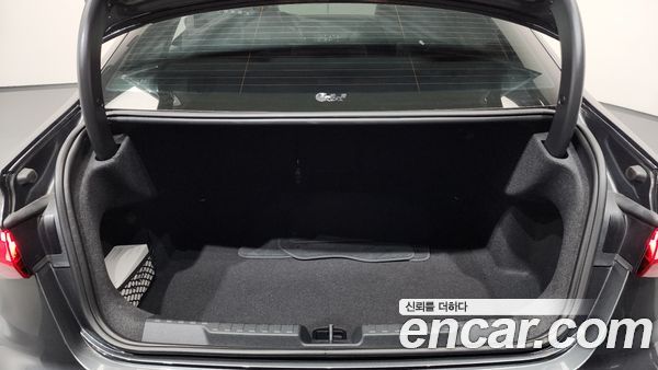 Audi A3 2023, фото 24