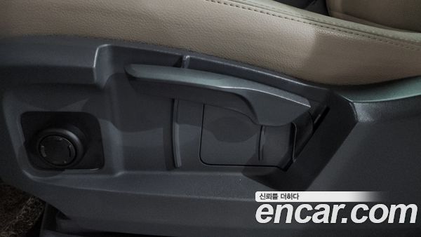 Land Rover Defender 2022, фото 26