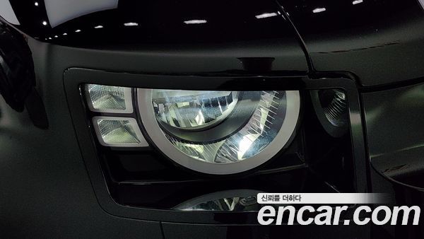 Land Rover Defender 2022, фото 8