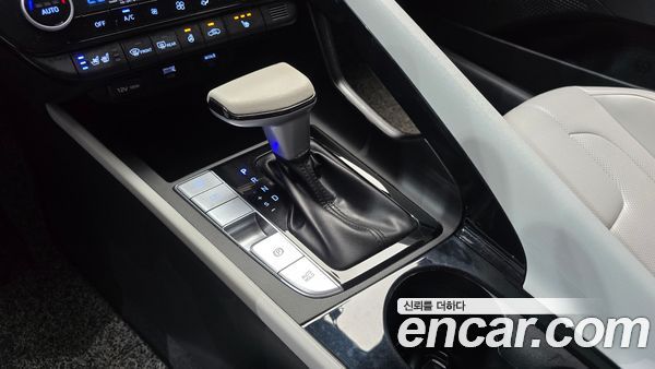 Hyundai Elantra 2021, фото 12