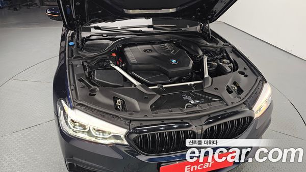 BMW 5 Series 2020, фото 5