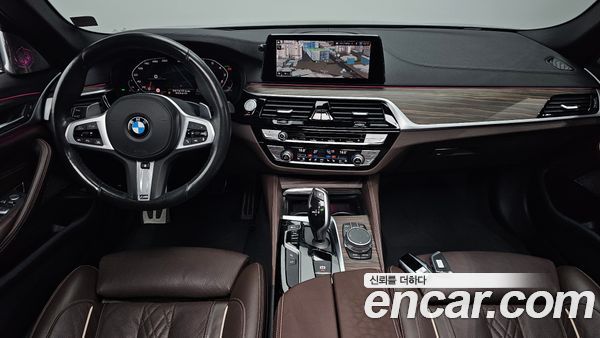 BMW 5 Series 2020, фото 9