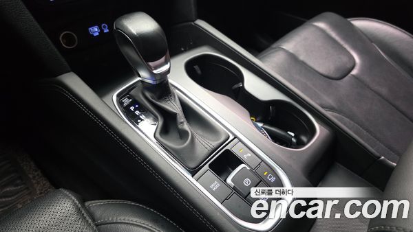 Hyundai Santa Fe 2020, фото 9