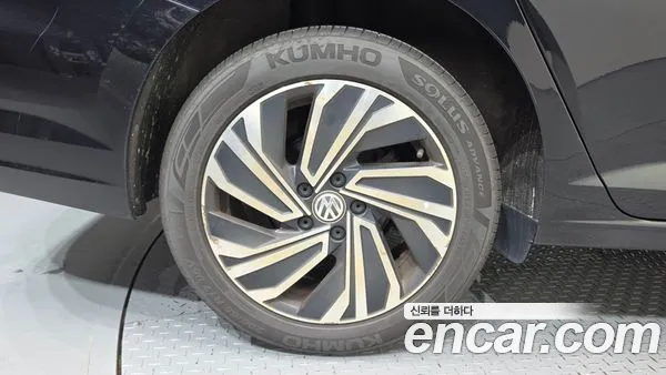 Volkswagen Jetta 2021, фото 5