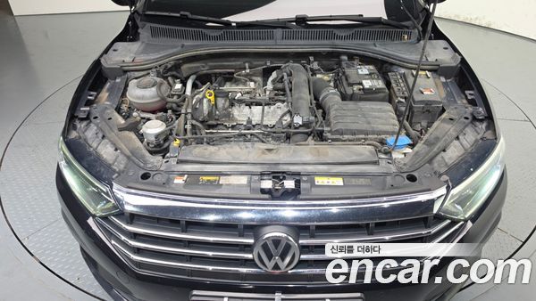 Volkswagen Jetta 2021, фото 6