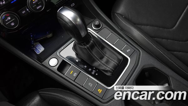 Volkswagen Jetta 2021, фото 9