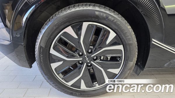 Kia EV6 2022, фото 5