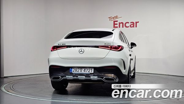 Mercedes-Benz GLC 2025, фото 4