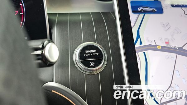 Mercedes-Benz GLC 2025, фото 30