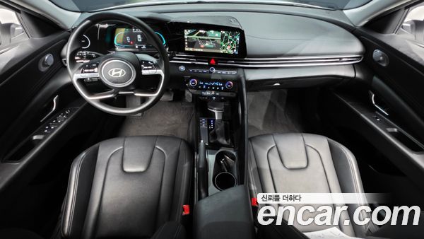 Hyundai Elantra 2024, фото 10