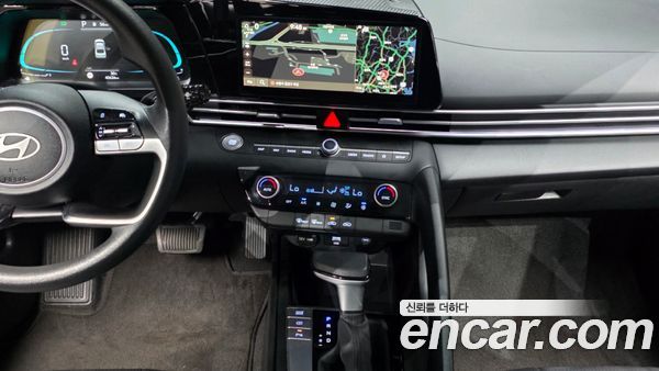 Hyundai Elantra 2024, фото 20