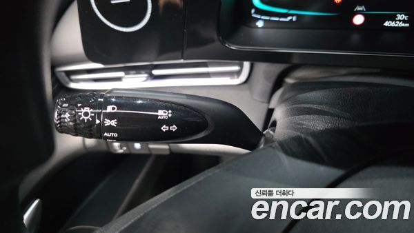 Hyundai Elantra 2024, фото 34