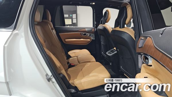 Volvo XC90 2020, фото 17