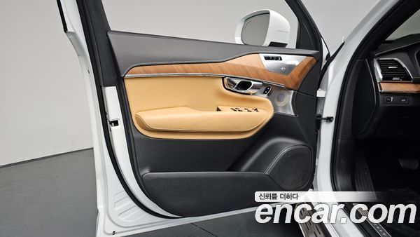 Volvo XC90 2020, фото 13