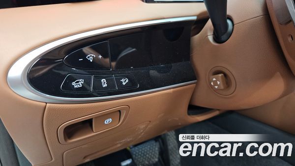 Genesis GV70 2025, фото 19