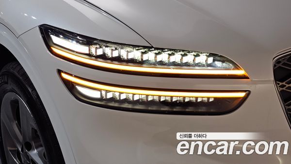 Genesis GV70 2025, фото 7