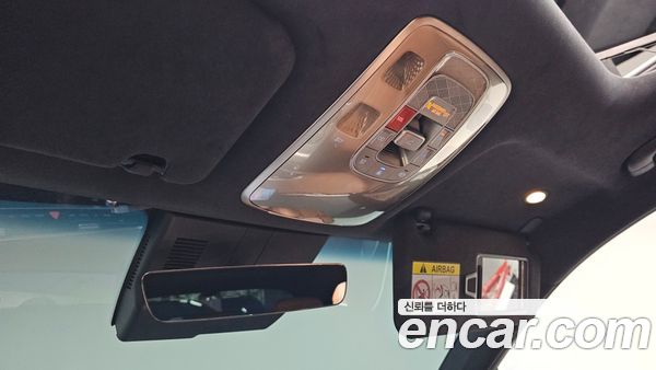 Genesis GV70 2025, фото 28