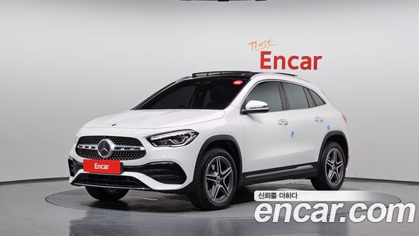 Mercedes-Benz GLA 2023