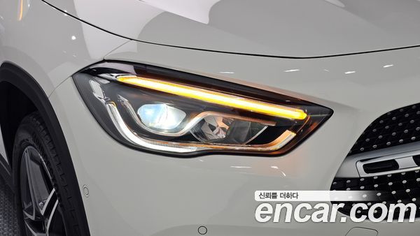 Mercedes-Benz GLA 2023, фото 8