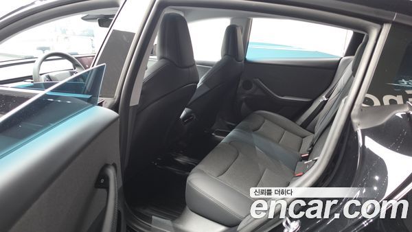 Tesla Model 3 2026, фото 17